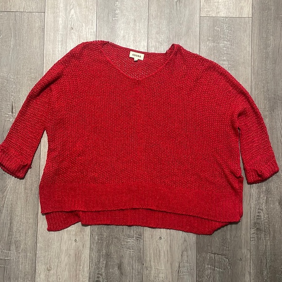 Women’s Red Sweater - Picture 1 of 3